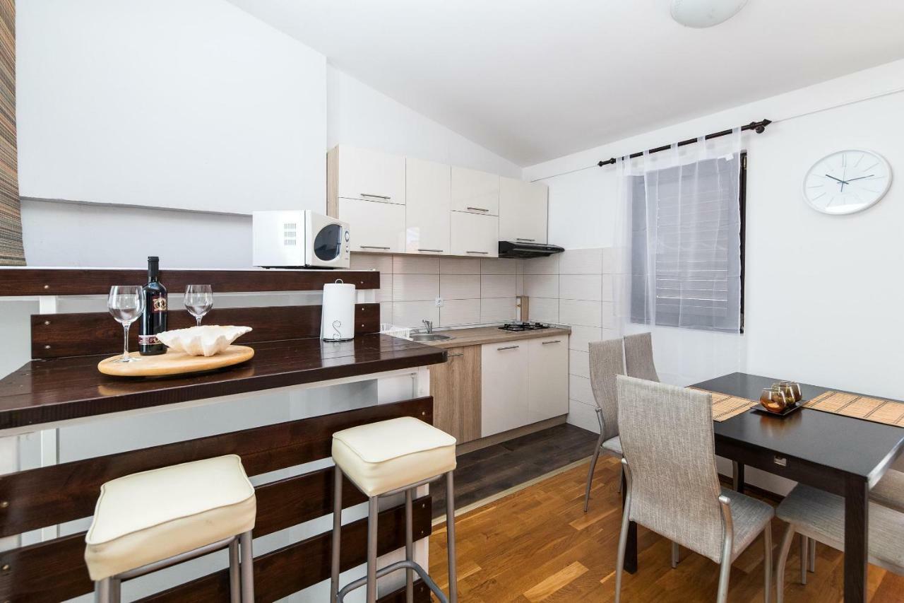 Apartmani Kristina Crikvenica Luaran gambar